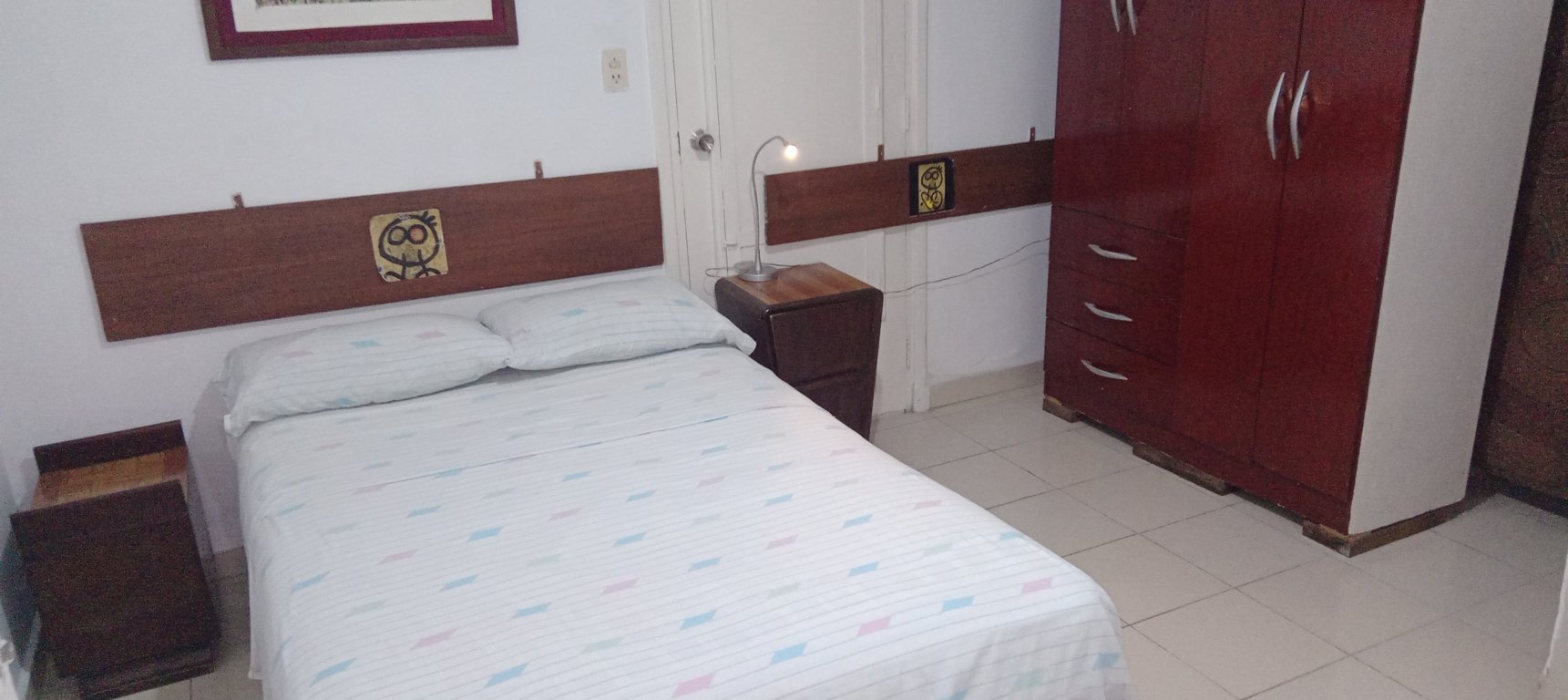 Apartamento de una habitación en planta baja en el Vedado