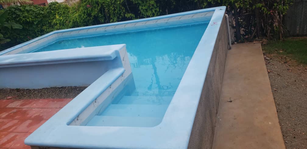 Casa de 3 habitaciones en Guanabo con piscina