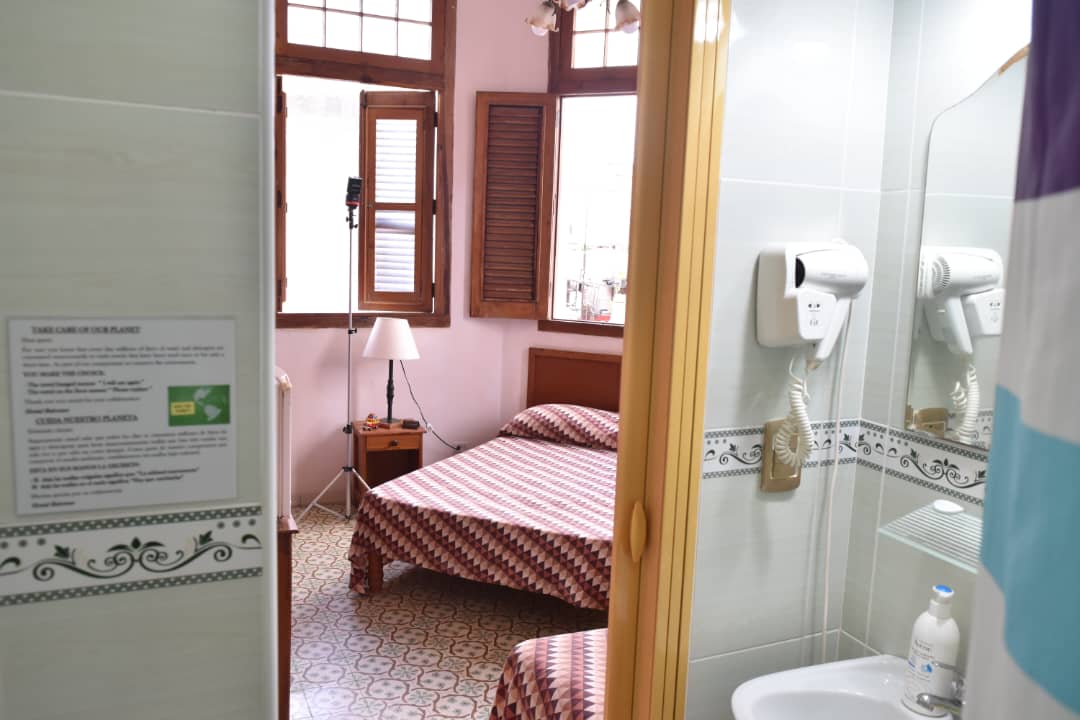 Apartamento en 2do piso de 3 habitaciones en la Habana Vieja