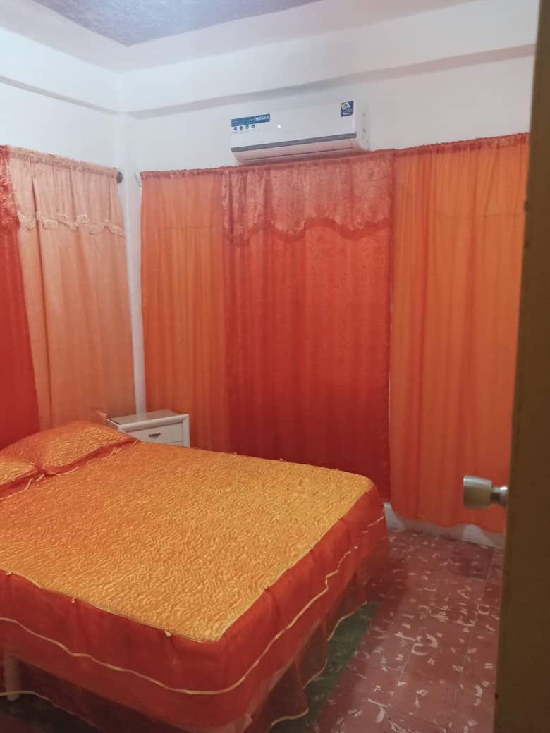 Apartamento privado de una habitación en Guanabo.