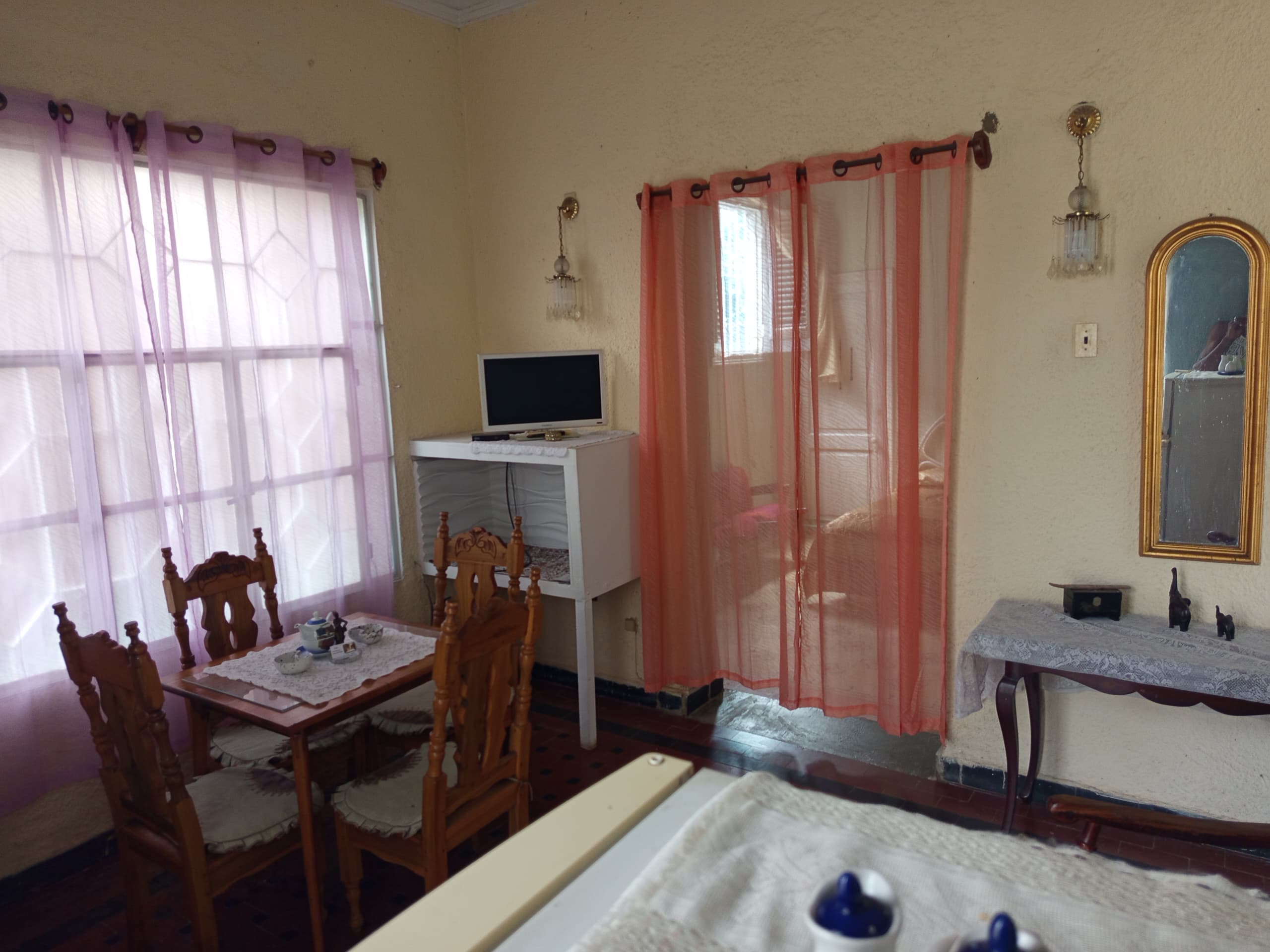 Apartamento independiente de una habitación en el Vedado