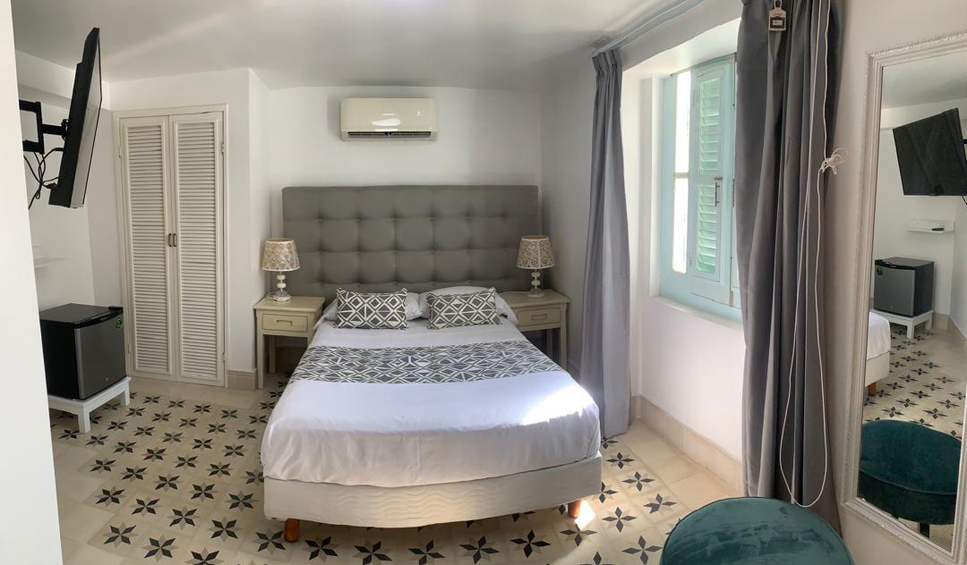Alojamiento de 4 habitaciones ubicado en Centro Habana cerca del Malecón Habanero