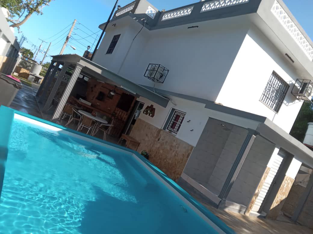 Casa de tres habitaciones en la playa de Boca Ciega