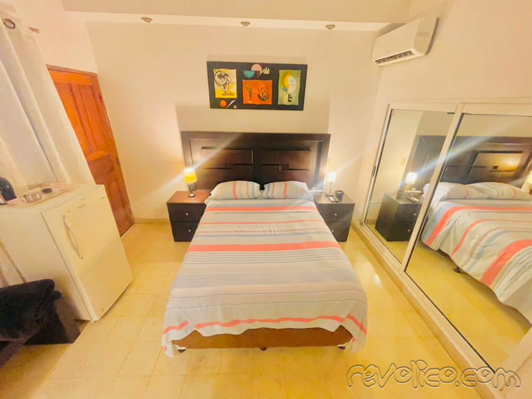 Habitación climatizada en el Vedado